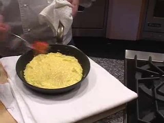 How To Cook A Rolled Omelet